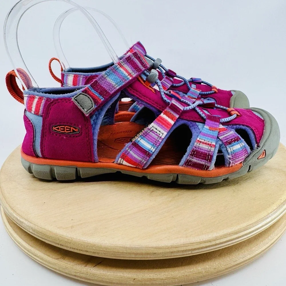 KEEN Seacamp II CNX Sandals Kids US 1 Pink Multicolor Water Hiking